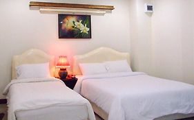 Queen Palace Hotel Mae Sot
